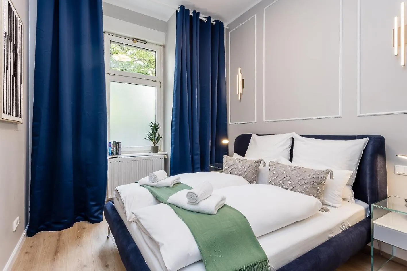 Luxurioese Design Apartments Mit Je 3 Schlafzimmern 0*, Berlin Deutschland